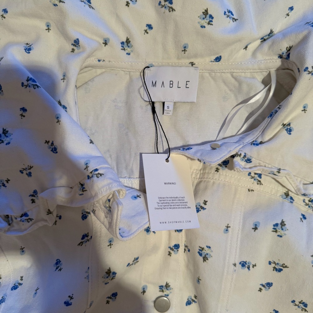 Mable Floral White with Ruffle Collar denim Jean jacket - Picture 5 of 5